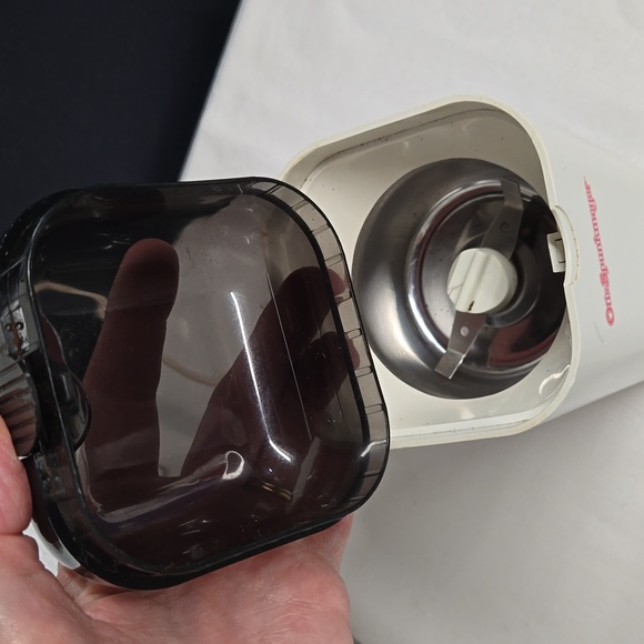 Vintage Otis Spunkmeyer Coffee Bean Grinder Electric USED Works Fun!! - Picture 3 of 12